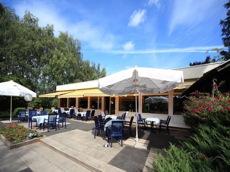 Hotel-Restaurant Seegarten Quickborn Quickborn  Bagian luar foto